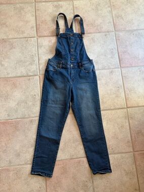 Black Daisy Blue Denim Jeans